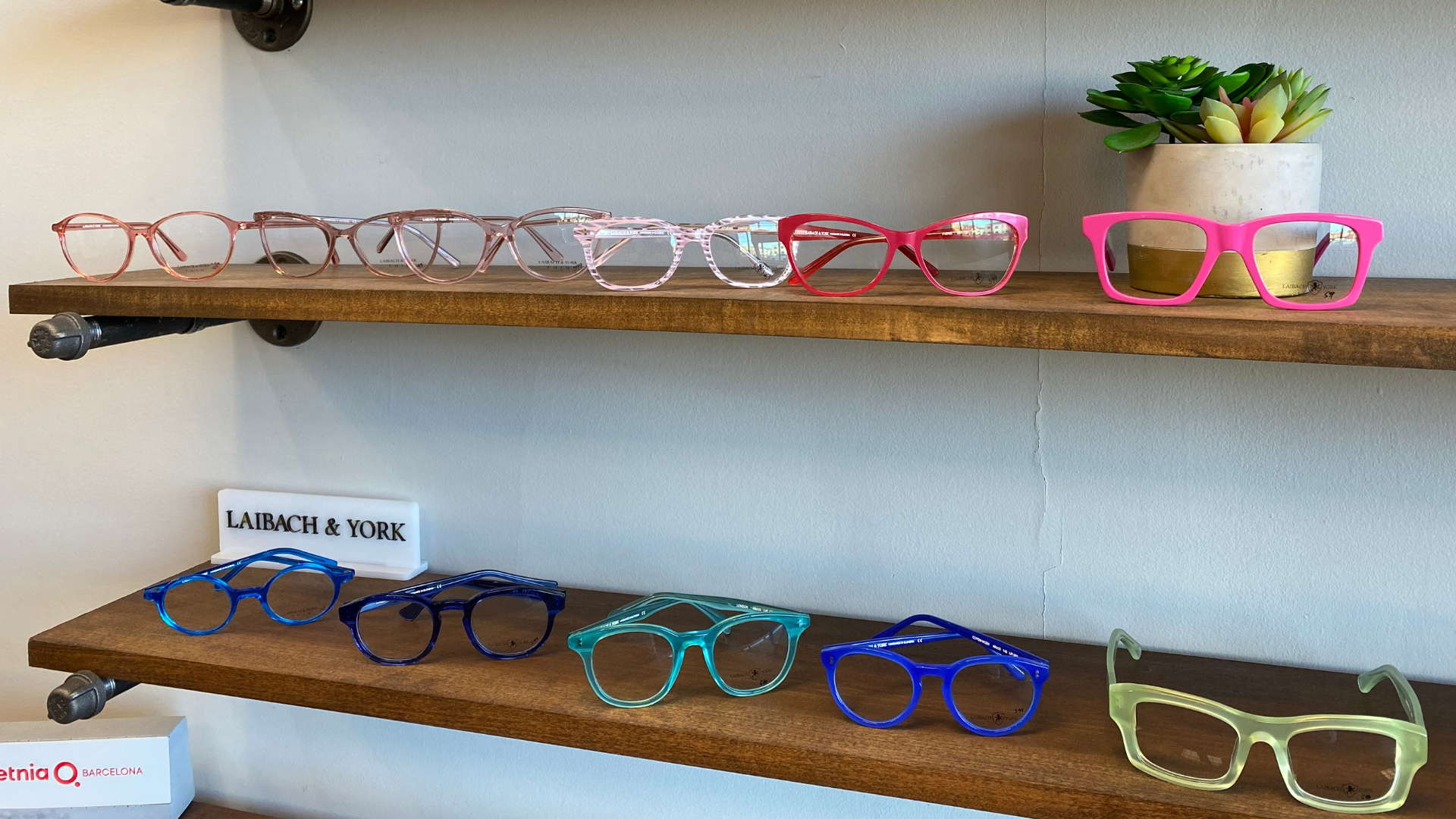 Eye Care Center in Hamden